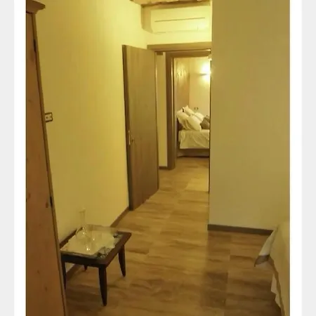 Oda ve Kahvaltı Il Campanile Salerno