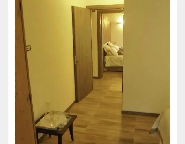 Nocleg ze śniadaniem Il Campanile Salerno