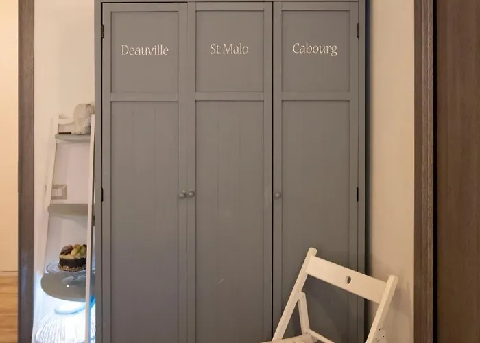 Il Campanile 3* ساليرنو